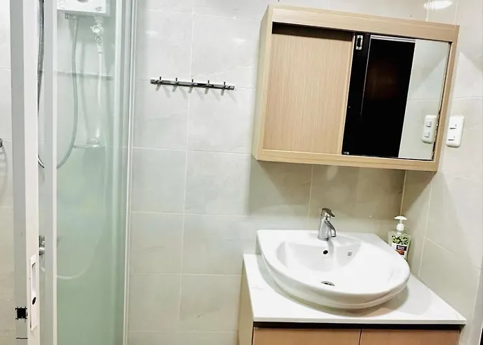 Adis Place At Mivela Garden Residences *